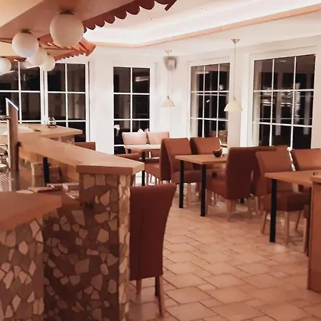 Zum Kreuzberg 호텔 빈터베르크