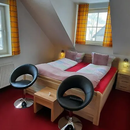 Zum Kreuzberg 호텔 빈터베르크