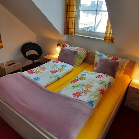 호텔 Zum Kreuzberg