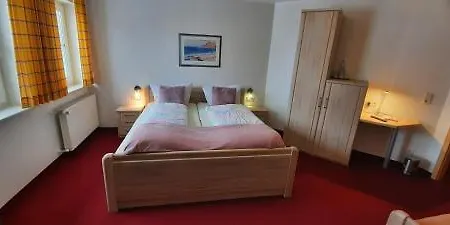 Zum Kreuzberg 3* Winterberg