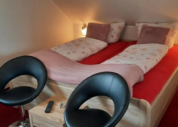 Zum Kreuzberg ホテル 3*