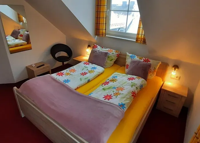 ホテル Zum Kreuzberg